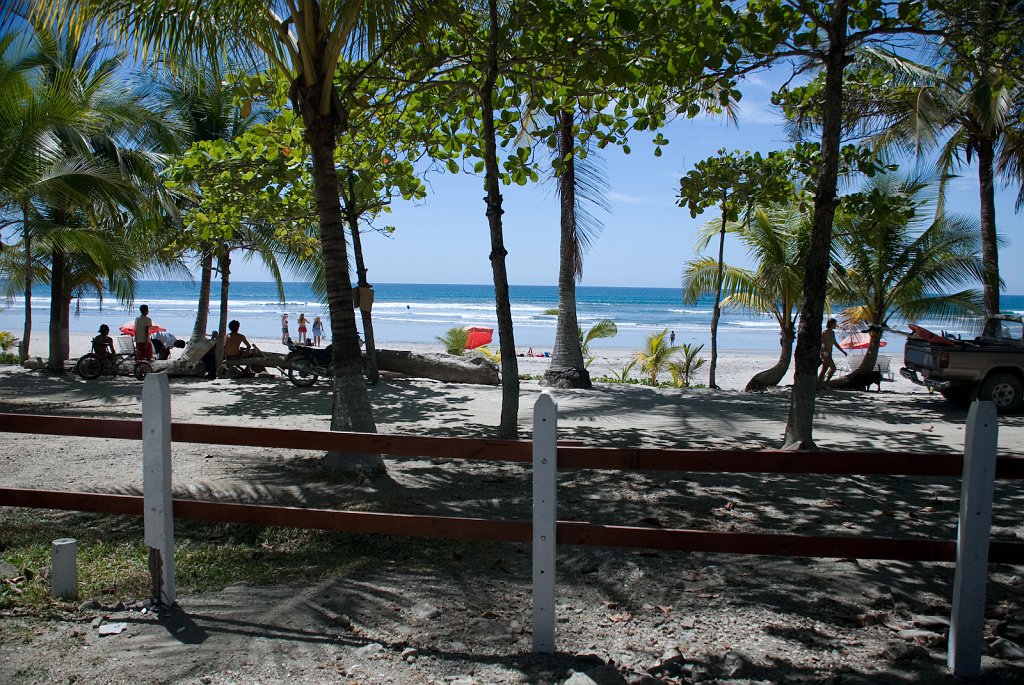 DSC_2257.jpg - Playa Carmen surfing beach near Mal Pais