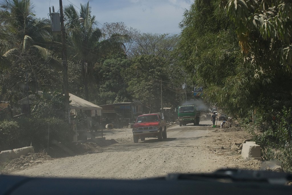 DSC_2439.jpg - Bad roads
