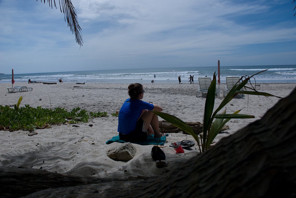 DSC_2521.jpg - Jackie watches the beach