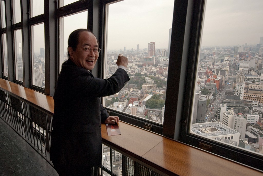 028_5239.jpg - Matsumoto-san at Tokyo Tower
