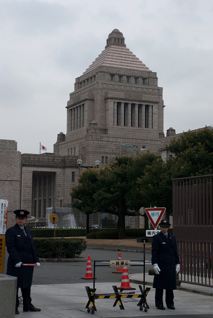 076_5494.jpg - Diet Building