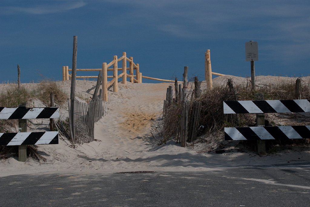 DSC_7696.jpg - The new beach entrance at Lee Avenue (aka 74th Street)