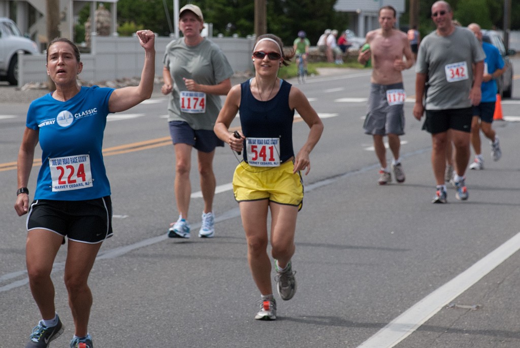 DSC_0011.jpg - Jackie on the return leg.